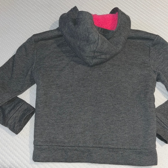 (Sold)Girls Puma Hoodie - Picture 6 of 8